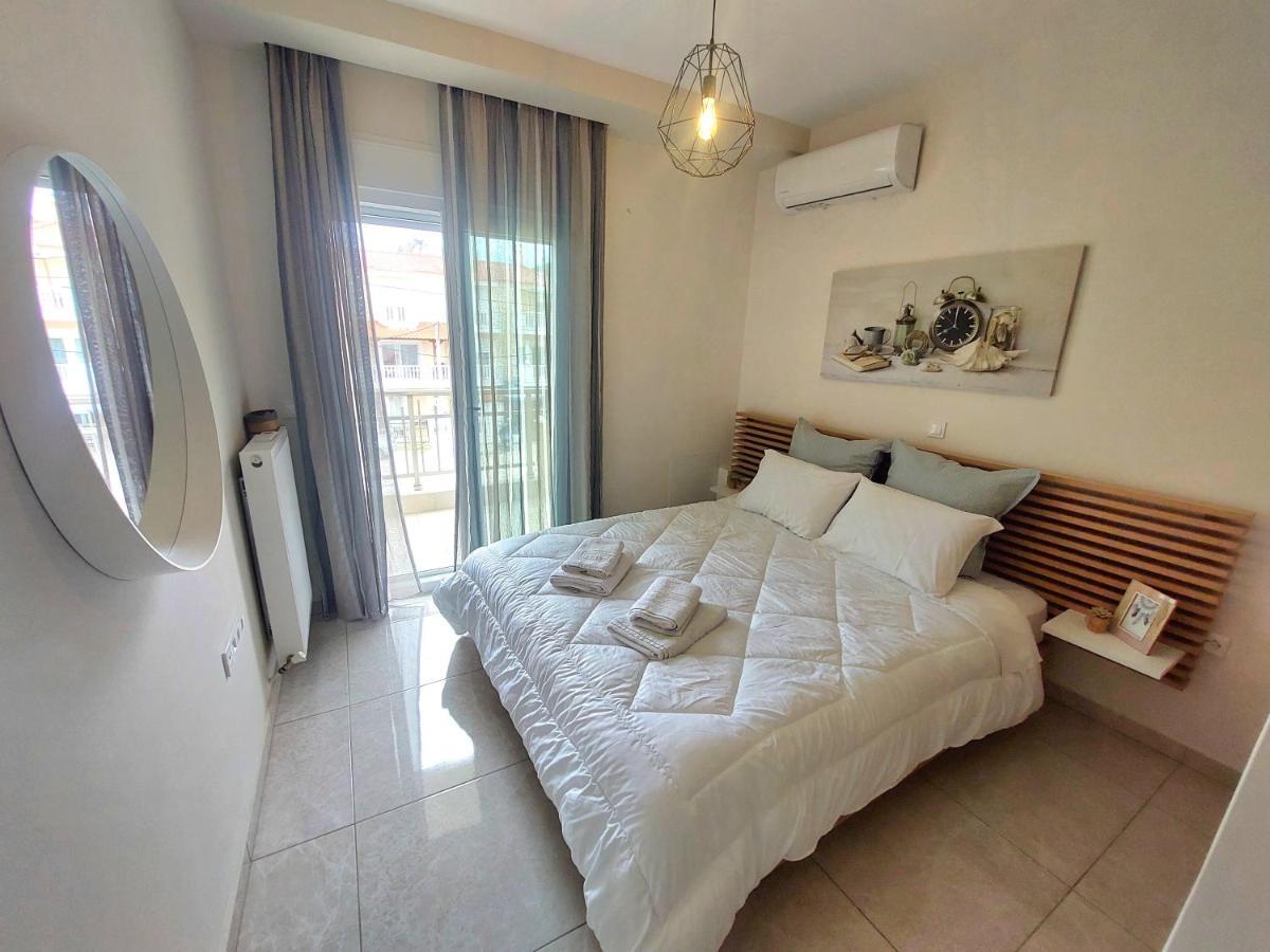 Myrsini'S Sea View Apartment Неа-Перамос Екстер'єр фото